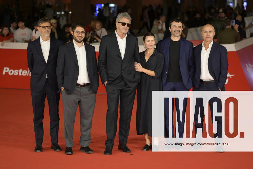(L-R) Mario Gianani, a guest, Pawe? Pawlikowski, Lorenzo Gangarossa, a guest and Lorenzo Mieli attend the red carpet for the film Fatherland at the 2026 Rome Film Fest, held at the Auditorium Parco della Musica. Rome Italy - ZUMAs197 20261015_aaa_s197_771