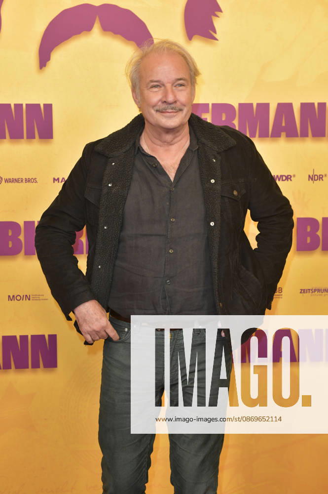 Leander Haußmann at the premiere of the documentary *Biermann* at the Kino International in Berlin, October 15, 2026 Foto:xM.xBehrensx xFuturexImagex biermann_berlin_6088
