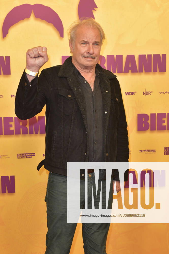 Leander Haußmann at the premiere of the documentary *Biermann* at the Kino International in Berlin, October 15, 2026 Foto:xM.xBehrensx xFuturexImagex biermann_berlin_6090