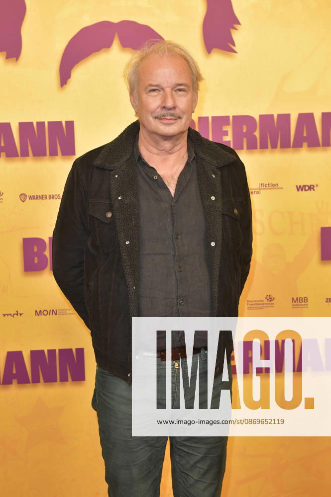 Leander Haußmann at the premiere of the documentary *Biermann* at the Kino International in Berlin, October 15, 2026 Foto:xM.xBehrensx xFuturexImagex biermann_berlin_6091