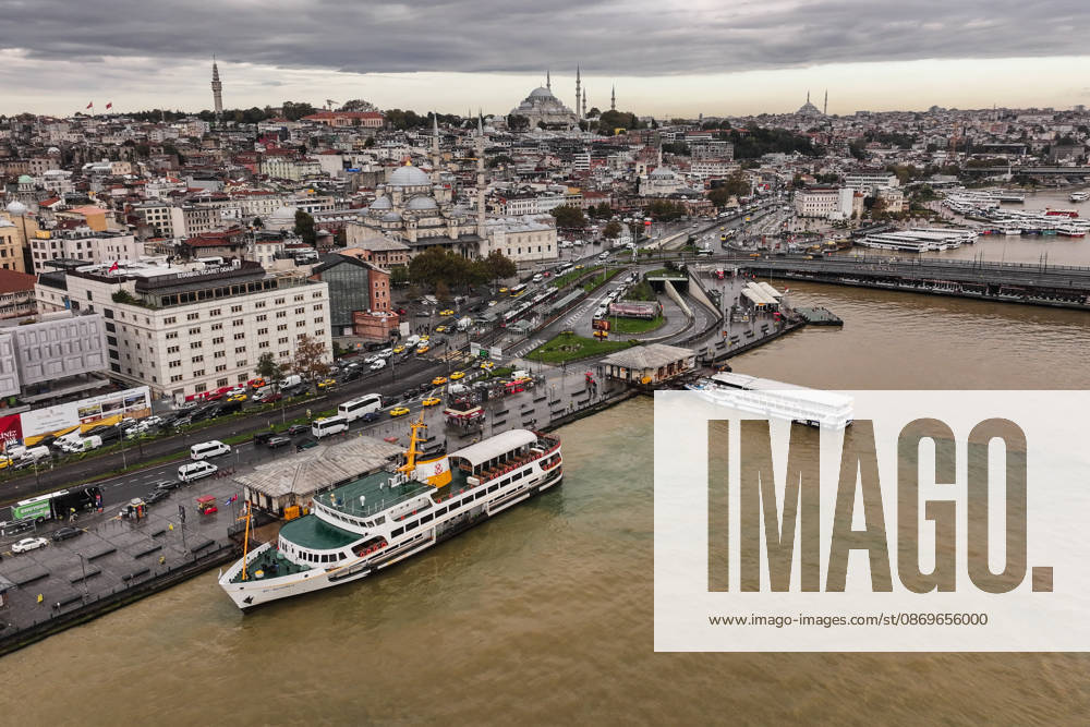 Heavy rain turns Istanbul’s coastal waters brown ISTANBUL, TURKIYE - OCTOBER 16: An aerial view of the brown-colored waters along parts of the Bosphorus and the Golden Horn in Istanbul, Turkiye, following heavy rainfall, on October 16, 2026. Hakan Akgun Anadolu Istanbul Turkey. Editorial use only. Please get in touch for any other usage.