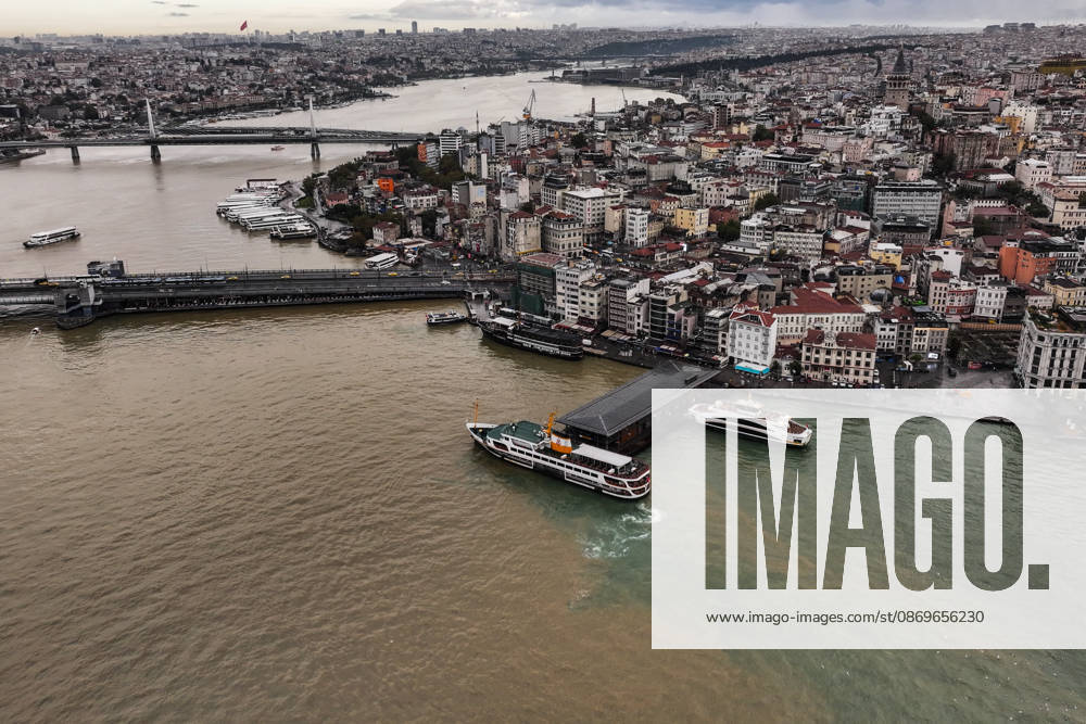 Heavy rain turns Istanbul’s coastal waters brown ISTANBUL, TURKIYE - OCTOBER 16: An aerial view of the brown-colored waters along parts of the Bosphorus and the Golden Horn in Istanbul, Turkiye, following heavy rainfall, on October 16, 2026. Hakan Akgun Anadolu Istanbul Turkey. Editorial use only. Please get in touch for any other usage.