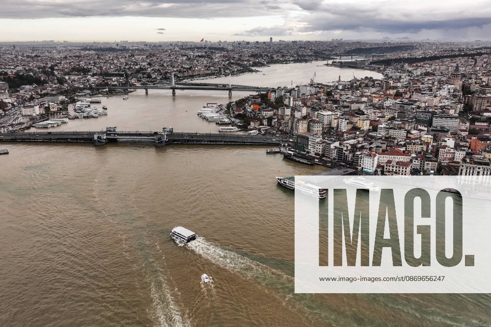 Heavy rain turns Istanbul’s coastal waters brown ISTANBUL, TURKIYE - OCTOBER 16: An aerial view of the brown-colored waters along parts of the Bosphorus and the Golden Horn in Istanbul, Turkiye, following heavy rainfall, on October 16, 2026. Hakan Akgun Anadolu Istanbul Turkey. Editorial use only. Please get in touch for any other usage.