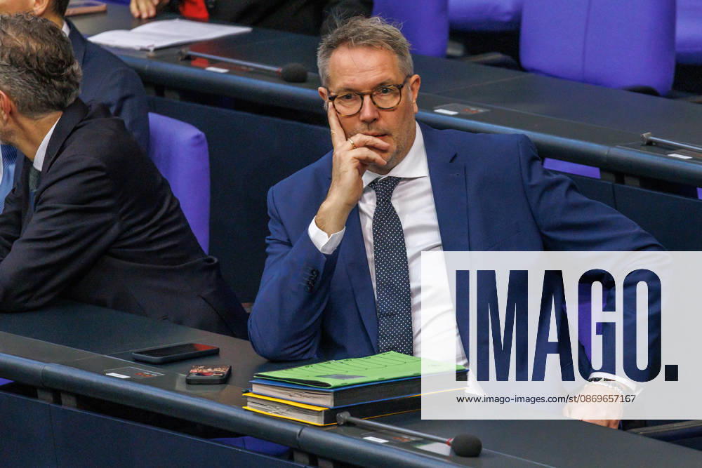 German Bundestag: Alexander Schweitzer (SPD), Federal Minister of Labor and Social Affairs, at the German Bundestag on October 16, 2026, in Berlin, Berlin, Berlin, Germany, Bundestag