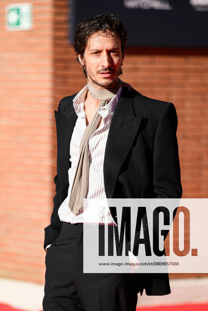 News - Rome Film Fest 2026 - DAY 2 Dario Aita attends the Memoriae red carpet during the 21th Rome Film Festival at Auditorium Parco Della Musica on October 15, 2026 in Rome, Italy. Roma Auditorium Parco della Musica Italy