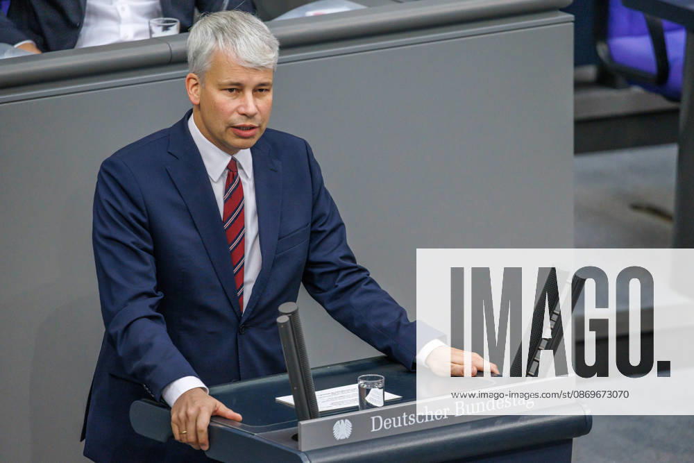 Bundestag Steffen Bilger, Federal Minister of Transportation, at the German Bundestag on October 16, 2026, in Berlin, Berlin, Germany, Bundestag