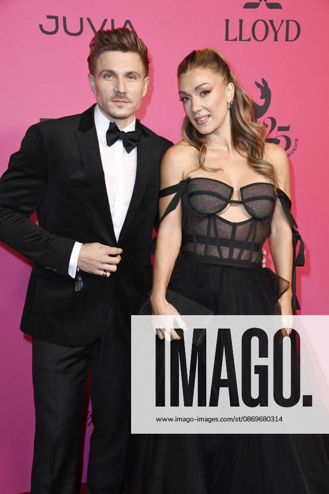 Chris Krömer and Sabrina Nickel at the 2026 Tribute to Bambi at Fotografiska Berlin, Berlin, October 15, 2026 Foto:xN.xKubelkax xFuturexImagex bambi_6093