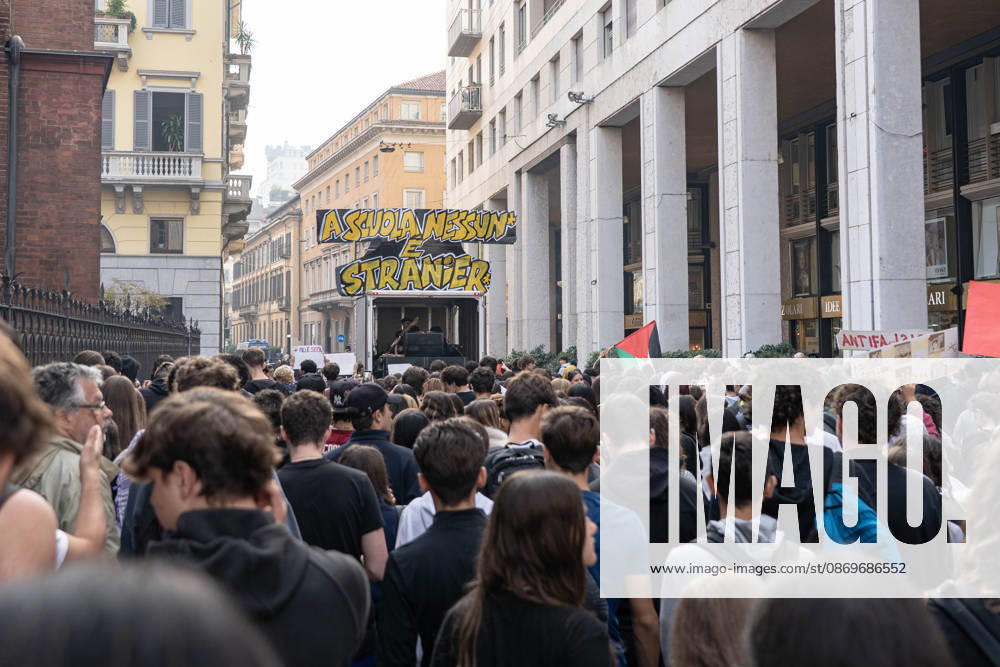 IPA89759907 - Milan, October 16, 26, Largo Cairoli, No One Is a Stranger Student Strike