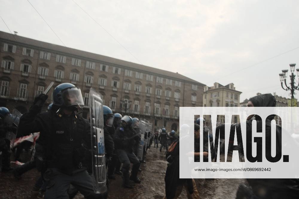 TURIN, ITALY, OCTOBER 16, 2026: Students demonstrate against deteriorating school buildings, insufficient education funding and job insecurity, calling for greater investment in education rather than military spending. Clashes break out in Piazza Castello, where police use water cannons and charge demonstrators. Earlier along the route, teachers link arms between students and police to prevent confrontation. Turin Italy - ZUMAq101 20261016_zna_q101_130