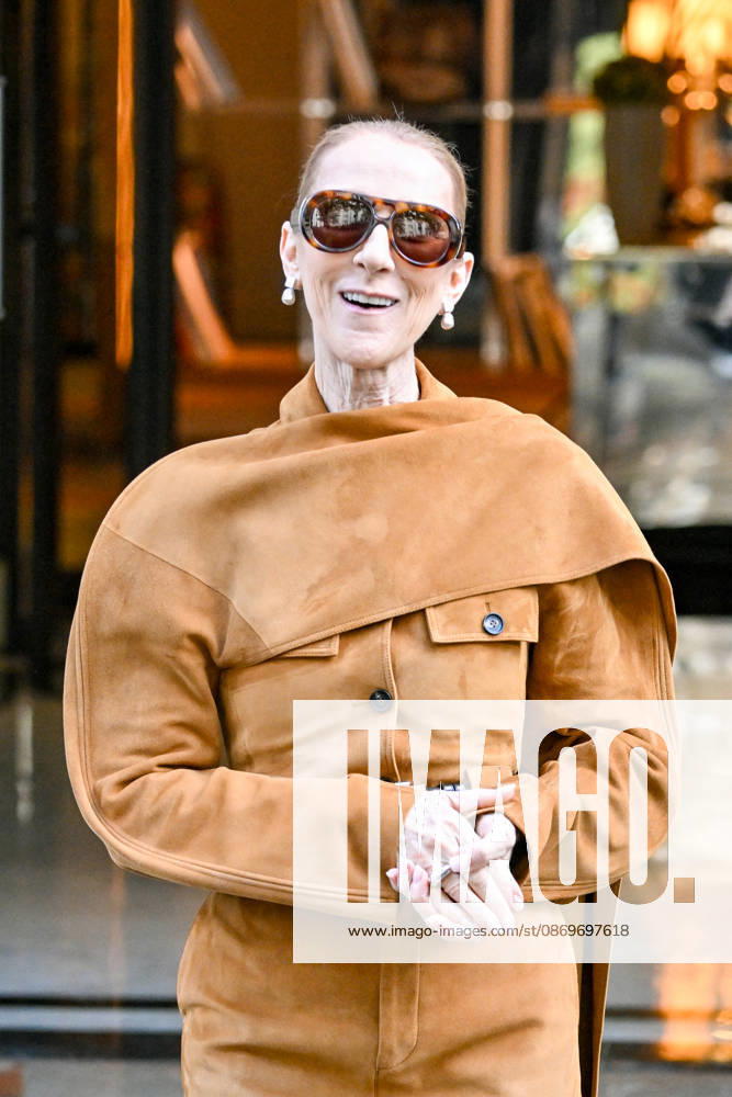 Céline Dion was spotted leaving the Royal Monceau hotel, heading toward the Plenitude Arena for the penultimate show of her concert series in the French capital, Paris, France, on October 16, 2026. Christian Liewig, Bestimage. Céline Dion was spotted leaving the Royal Monceau hotel, heading toward the Plenitude Arena for the penultimate show of her concert series in the capital, Paris, France, on October 16, 2026. Paris, France