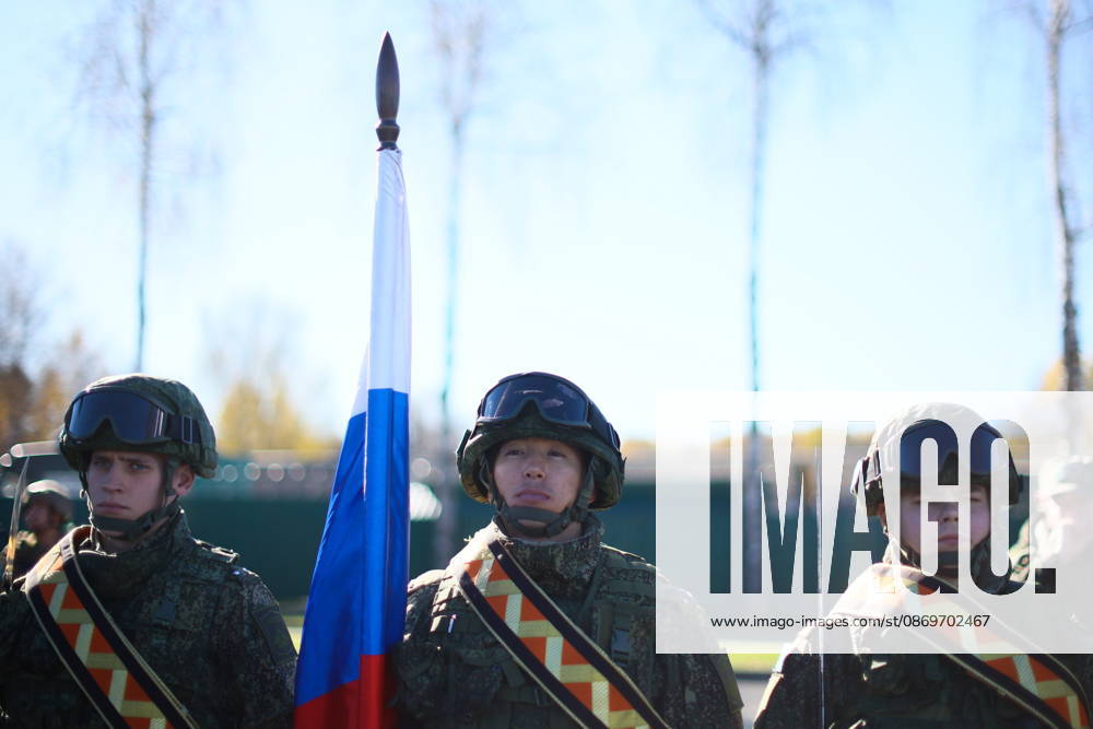 Servicemen appear with a national flag of Russia in the final live training phase of the Indestructible Brotherhood 2026 command-and-staff military exercise by the CSTO Peacekeeping Forces at the Losvido military training ground Belarus - ZUMAt113 20261016_zaa_t113_282