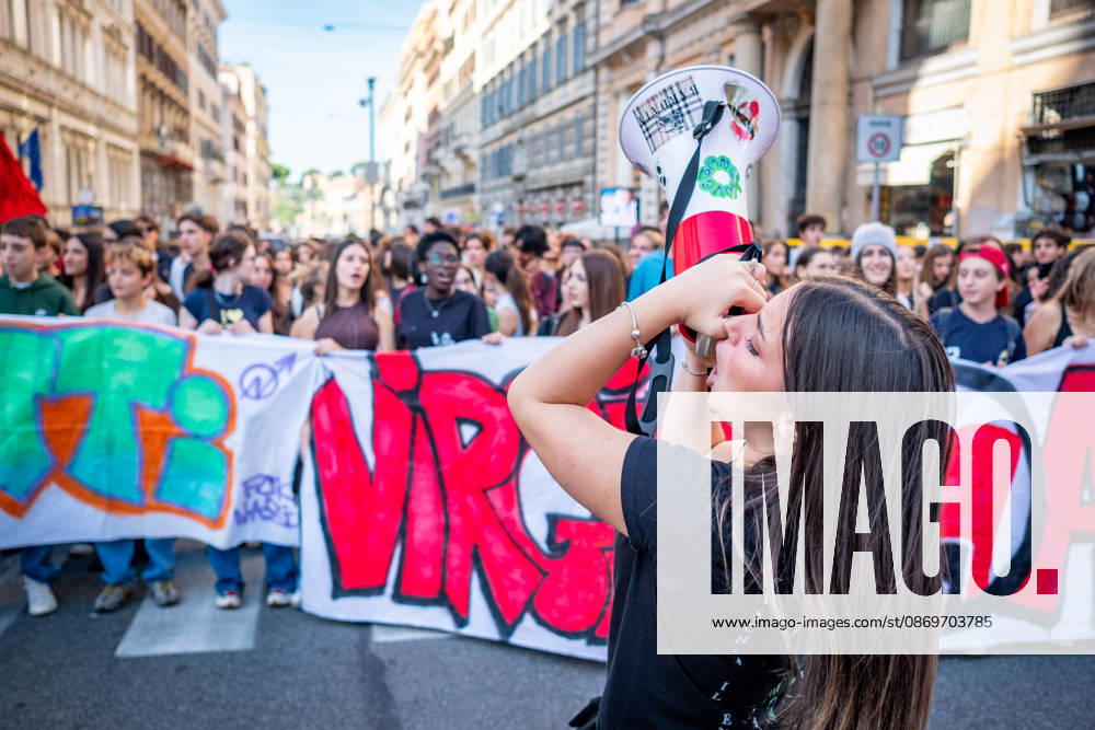 Thousands of students are taking to the streets to protest against the Meloni governments education policies. The students demands include: No one is a foreigner; fund schools, not war; and no to the militarization of school. Rome Italy - ZUMAg256 20261016_znp_g256_021