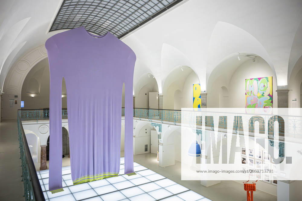 Exhibition Erwin Wurm - One Minute Forever in Museum of Fine Arts Liberec, Czech Republic, October 16, 2026. (CTKxPhoto RadekxPetrasek) CTKPhotoP2026101604379 CTKPhotoP2026101604379