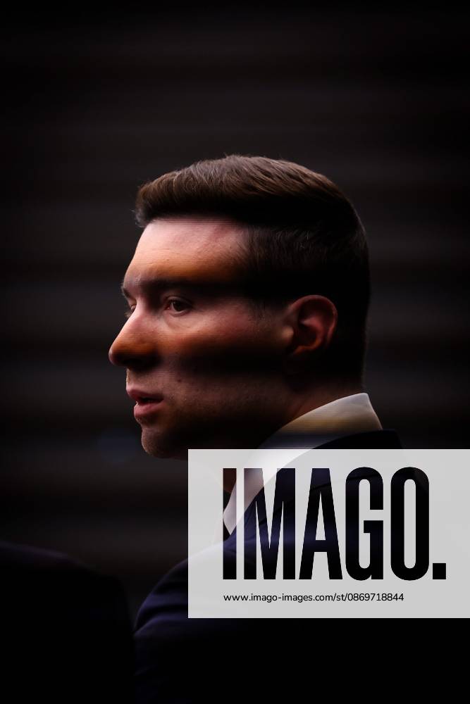 BARDELLA MONDIAL AUTO PHOTOPQR LE PARISIEN Le Parisien Arnaud Journois October 16, 2026 Paris, October 16, 2026 2026 Paris Motor Show National Rally (RN) President Jordan Bardella visits thePhoto: Le Parisien, Arnaud Journois Jordan Bardella, president of the French far-right party Rassemblement National (RN), during a visit to the 91st edition of the Paris International Auto Show at the Porte de Versailles in Paris on October 16, 2026, France