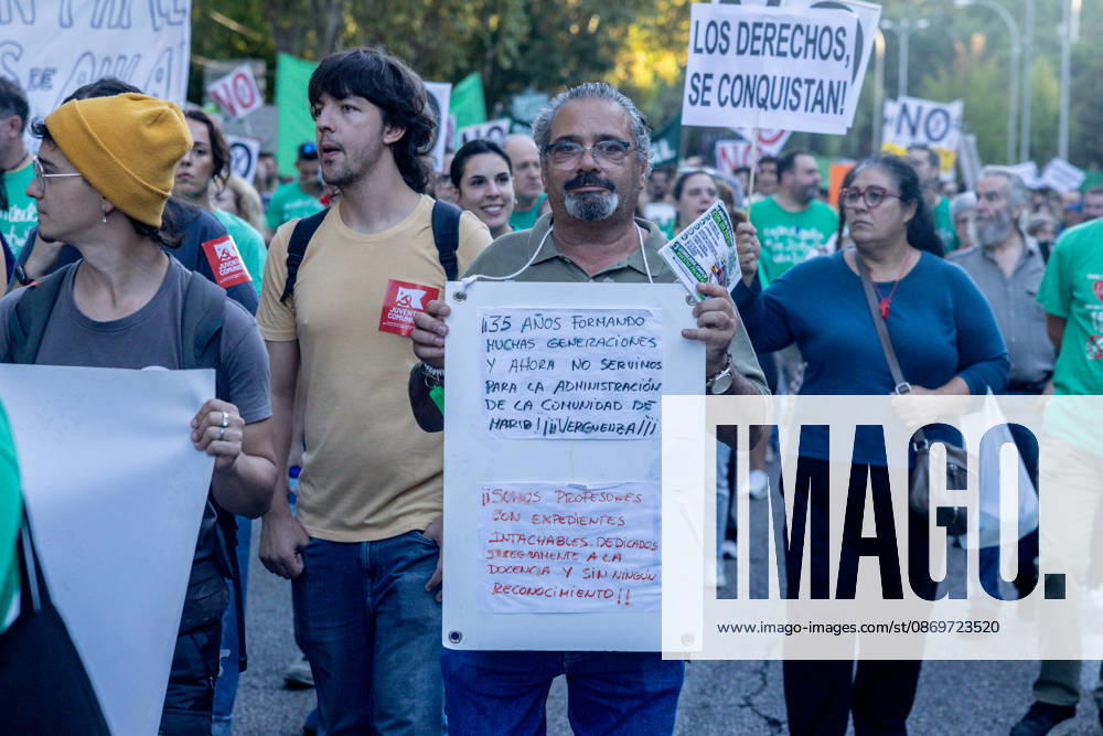 Protest Marking the Indefinite Teachers’ Strike in Madrid: Dozens of people gathered at a rally marking the education strike on October 16, 2026, in Madrid, Spain. The public education strike in Madrid began on October 14 with full-scale walkouts and varying levels of participation among unions and the regional government. Teachers are demanding lower student-to-teacher ratios, higher salaries, and more staff. Ayuso describes the protest as political, while the mobilization will shift to partial walkouts next week OCTOBER 16, 2026 EDUCATION PROTEST RALLY TEACHERS’ STRIKE STRIKE Madrid Madrid, Spain