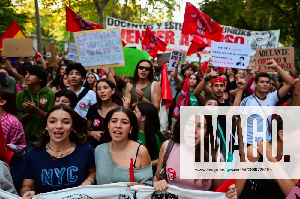 Teachers, students and members of the education community take part in a demonstration in Madrid, Spain, October 16, 2026, during an indefinite strike in the region s public education sector. Protesters are demanding higher salaries, smaller class sizes, reduced teaching hours and increased resources for public schools. The demonstration is held between Atocha and Puerta del Sol. Madrid Spain - ZUMAz108 20261016_znp_z108_015