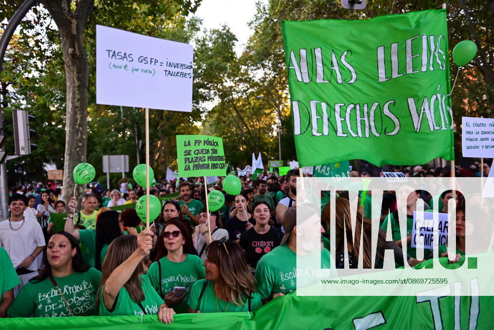 Teachers, students and members of the education community take part in a demonstration in Madrid, Spain, October 16, 2026, during an indefinite strike in the region s public education sector. Protesters are demanding higher salaries, smaller class sizes, reduced teaching hours and increased resources for public schools. The demonstration is held between Atocha and Puerta del Sol. Madrid Spain - ZUMAz108 20261016_znp_z108_030
