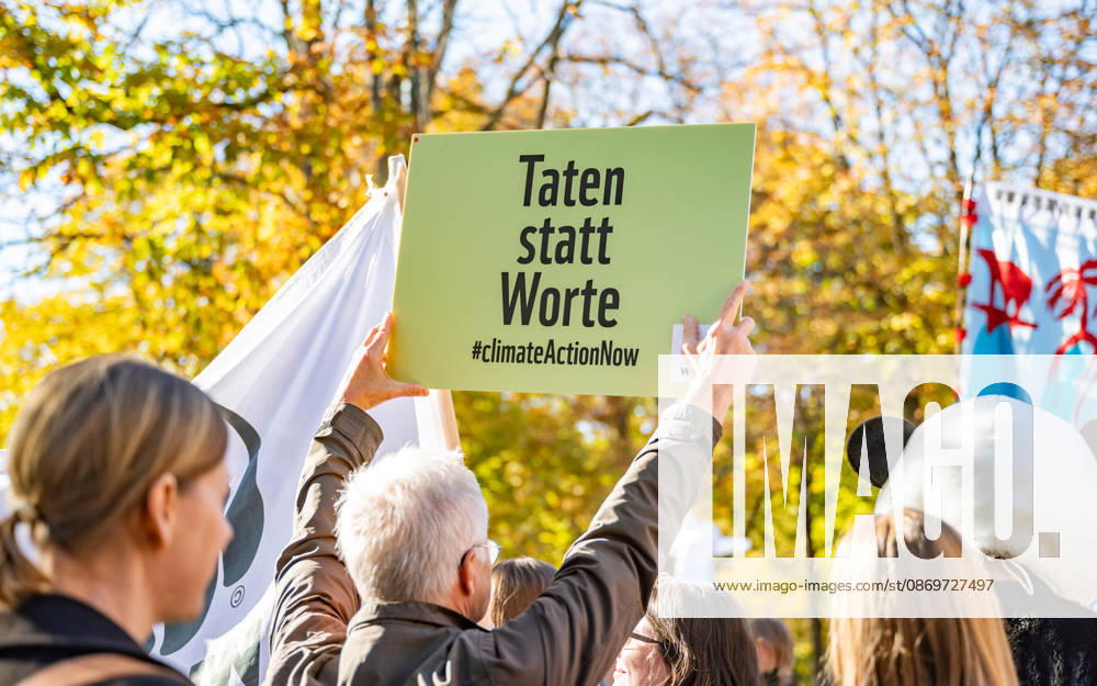 Fridays For Future Climate Strike: Announcing Climate Action Isn’t Enough—Without Climate Action, Everything Is Nothing Participants in the Fridays For Future climate strike, under the slogan Announcing Climate Action Isn’t Enough—Without Climate Action, Everything Is Nothing, gathered on Prater Hauptallee near Praters