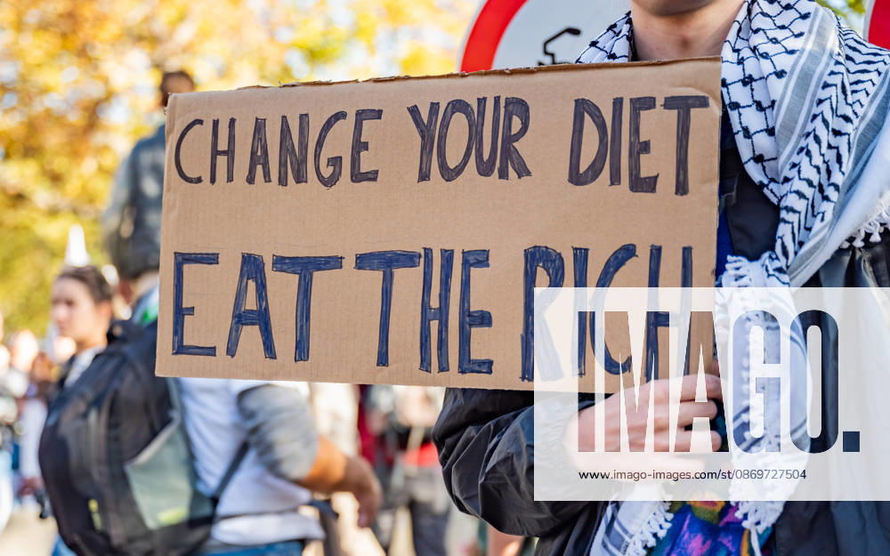 Fridays For Future Climate Strike: Announcing Climate Action Isn’t Enough—Without Climate Action, Everything Is Nothing Participants in the Fridays For Future climate strike, under the slogan Announcing Climate Action Isn’t Enough—Without Climate Action, Everything Is Nothing, gathered on Prater Hauptallee near Praters