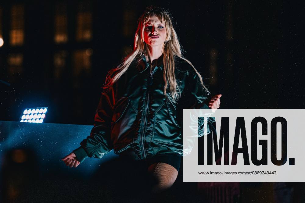 Belgian singer Angele pictured during the Angele Instinct Release Party , a surprise party organized by the Brussels singer to celebrate the release of her album Instinct at the Grote Markt Grand Place, in Brussels, Friday 16 October 2026. EMILExWINDAL 190036328