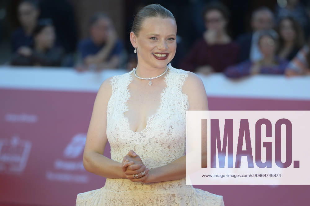 Luna Wedler attends the red carpet for the film LEurotrashi at the 2026 Rome Film Fest, held at the Auditorium Parco della Musica. Rome Italy - ZUMAs197 20261016_aaa_s197_274
