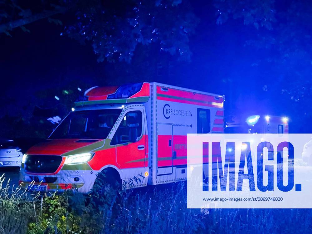 Olfen: One woman dead, two others seriously injured—suspect in custody 7aIMG 0577212 2 rescue helicopters, Olfen Fire Department, 3 ambulances, emergency counseling, and police. Several injured and one person presumed dead at the St. Vitus Stift Olfen nursing home. North Rhine-Westphalia, Olfen, Germany