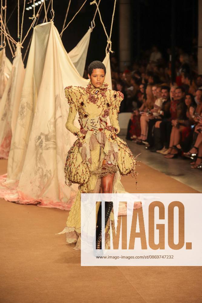 Hisha s fashion show at SPFW. Sao Paulo (SP), 10 16 2026 - Fashion SPFW - Hisha fashion show during Sao Paulo Fashion Week N61 at Pacubra in Ibirapuera, Sao Paulo.(Foto: Fabricio Bomjardim Thenews2 imago images) Hisha s fashion show at SPFW.