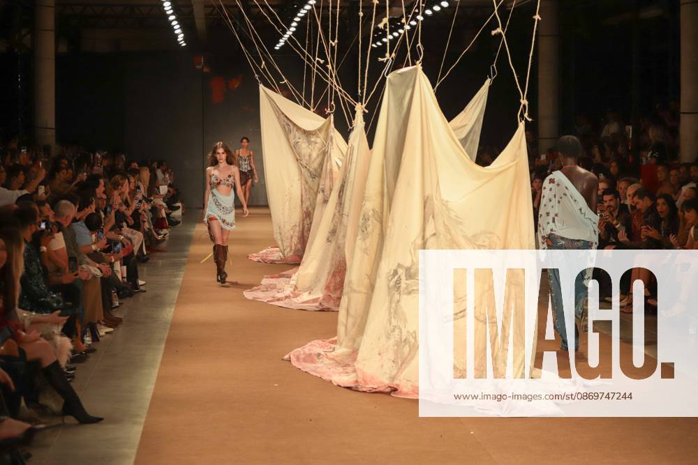 Hisha s fashion show at SPFW. Sao Paulo (SP), 10 16 2026 - Fashion SPFW - Hisha fashion show during Sao Paulo Fashion Week N61 at Pacubra in Ibirapuera, Sao Paulo.(Foto: Fabricio Bomjardim Thenews2 imago images) Hisha s fashion show at SPFW.