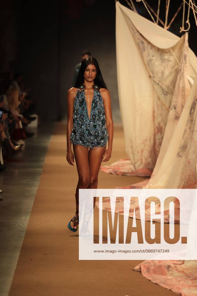 Hisha s fashion show at SPFW. Sao Paulo (SP), 10 16 2026 - Fashion SPFW - Hisha fashion show during Sao Paulo Fashion Week N61 at Pacubra in Ibirapuera, Sao Paulo.(Foto: Fabricio Bomjardim Thenews2 imago images) Hisha s fashion show at SPFW.