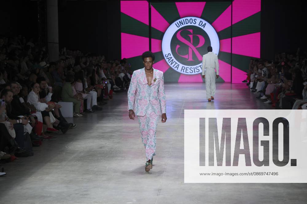 Santa Resistencia presents its collection at SPFW N61. Sao Paulo (SP), 10 16 2026 Fashion SPFW n61 The Santa Resistencia brand presents its collection during Sao Paulo Fashion Week n61, in Sao Paulo, this Friday (16).(Foto: Leco Viana Thenews2 imago images) Santa Resistencia presents its collection at SPFW N61.