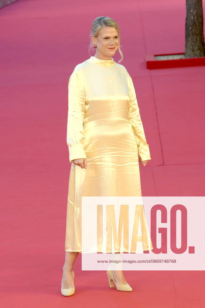 Frauke Finsterwalder at the premiere of the film *Eurotrash* at the 21st Rome International Film Festival (Festa del Cinema di Roma) in 2026 at the Auditorium Parco della Musica in Rome, October 16, 2026 Foto:xA.xM.xTinghinox xFuturexImagex eurotrash_6001