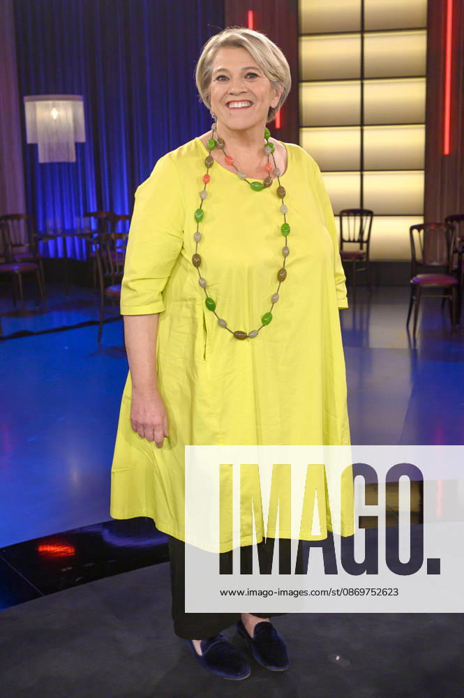 Lea Linster during the taping of the WDR talk show Kölner Treff at WDR Studio BS 3 in Cologne, October 16, 2026 Foto:xW.xRanderathx xFuturexImagex koelner_treff1610_6010