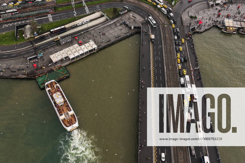 Heavy rain turns Istanbul’s coastal waters brown ISTANBUL, TURKIYE - OCTOBER 17: An aerial view of the brown-colored waters along parts of the Bosphorus and the Golden Horn in Istanbul, Turkiye, following heavy rainfall, on October 17, 2026. Hakan Akgun Anadolu Istanbul Turkey. Editorial use only. Please get in touch for any other usage.