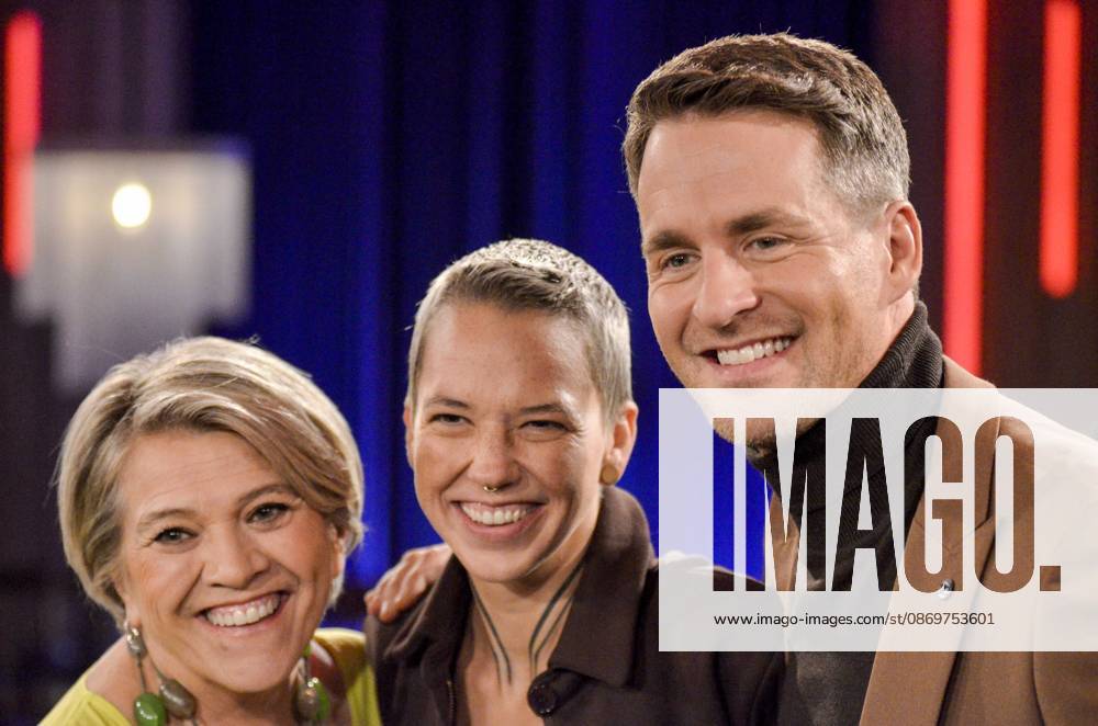 ABB KOELNERTREFF: Lea Linster, Stefanie Heinzmann, and Alexander Klaws appeared as guests on the WDR talk show Koelner Treff from the Boecklemuend studio on October 16, 2026, in Cologne, Hamburg, Germany
