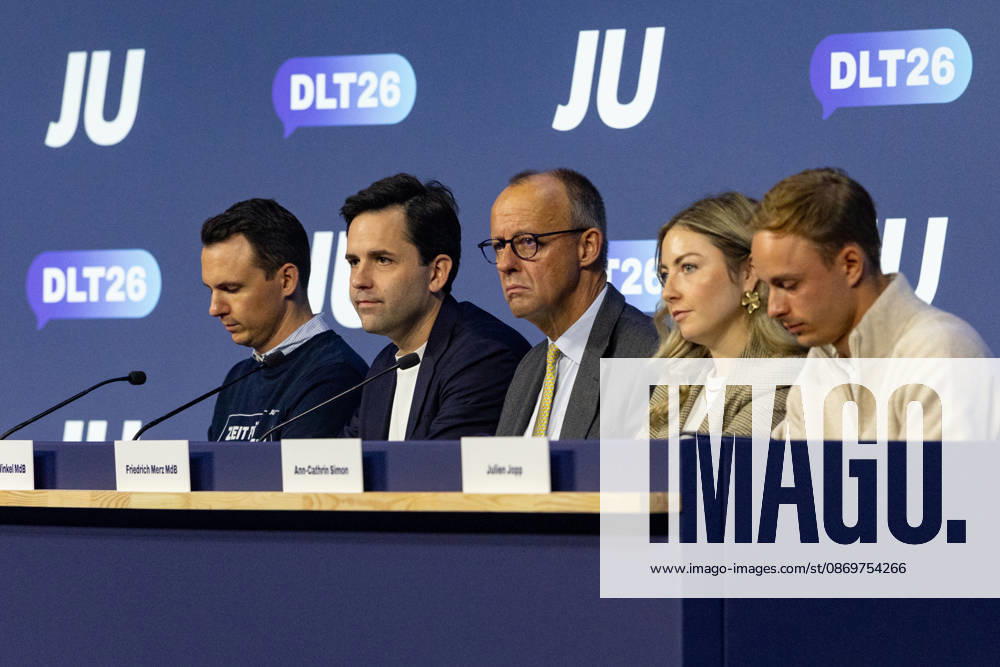 Young Union Germany Day in Bonn: Speech by the Federal Chancellor, October 17, 2026; Discussion with Federal Chancellor Friedrich MERZ (CDU), who is also CDU Chairman, at the Junge Union’s Germany Day in Bonn. He speaks and engages in discussion with the delegates. The three-day conference of