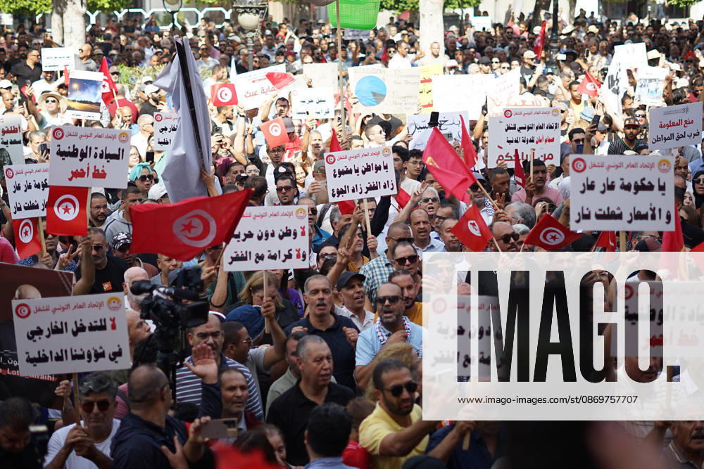 Demonstrators take to the streets of Tunis during a march calling for social and economic reforms and the protection of civil liberties, amid public concerns over rising living costs, workers rights and freedom of expression on October 17, 2026. Organized by trade unions, journalists representatives, lawyers and civil society groups, the demonstration brings together protesters demanding accountability and defending fundamental rights. The march highlights ongoing concerns over Tunisias economic situation and the space for public dissent. Tunis Tunisia - ZUMAm342 20261017_zsp_m342_037