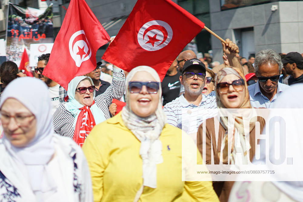 Demonstrators take to the streets of Tunis during a march calling for social and economic reforms and the protection of civil liberties, amid public concerns over rising living costs, workersâ€⠢ rights and freedom of expression on October 17, 2026. Organized by trade unions, journalistsâ€⠢ representatives, lawyers and civil society groups, the demonstration brings together protesters demanding accountability and defending fundamental rights. The march highlights ongoing concerns over Tunisiaâ€⠢s economic situation and the space for public dissent. Tunis Tunisia - ZUMAm342 20261017_zsp_m342_032