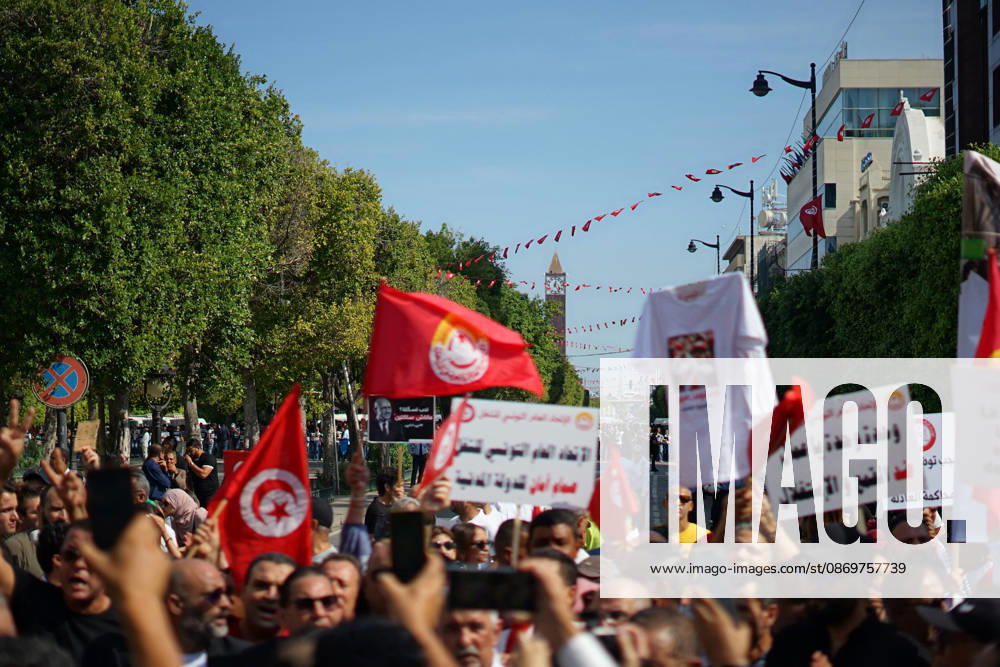 Demonstrators take to the streets of Tunis during a march calling for social and economic reforms and the protection of civil liberties, amid public concerns over rising living costs, workers rights and freedom of expression on October 17, 2026. Organized by trade unions, journalists representatives, lawyers and civil society groups, the demonstration brings together protesters demanding accountability and defending fundamental rights. The march highlights ongoing concerns over Tunisias economic situation and the space for public dissent. Tunis Tunisia - ZUMAm342 20261017_zsp_m342_034