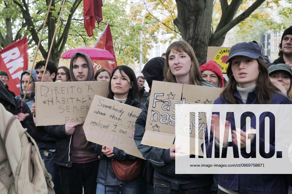 Solidarity with the students in France at Kleistpark