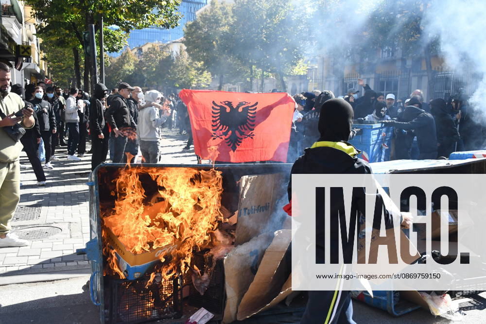 University students in Tirana continue widespread protests over educational conditions TIRANA, ALBANIA - OCTOBER 17: University students and young activists march through the streets of central Tirana, Albania, on October 17, 2026, as nationwide student-led demonstrations enter their fourth consecutive day. Demonstrators gathered near public academic institutions and the Ministry of Education to demand lower tuition fees, improved campus infrastructure, increased financial aid, and effective policy responses to rising living costs and youth unemployment. Olsi Shehu Anadolu Tirana Albania. Editorial use only. Please get in touch for any other usage.