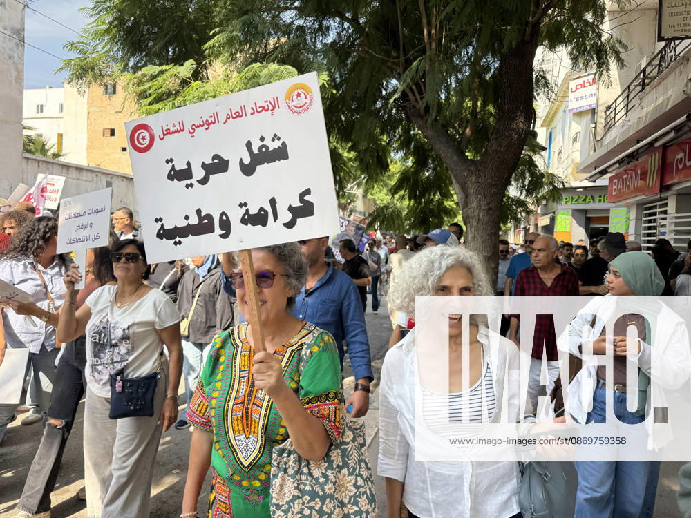 Thousands rally in Tunis against President Kais Saied s policies TUNIS, TUNISIA - OCTOBER 17: Demonstrators march through the streets of Tunis carrying placards and chanting slogans against President Kais Saied s policies while calling for freedom of expression and the protection of rights and freedoms, on October 17, 2026 in Tunis, Tunisia. The march ended in front of the Municipal Theatre in the capital. Mehmet Akif Turan Anadolu Tunis Tunisia. Editorial use only. Please get in touch for any other usage.
