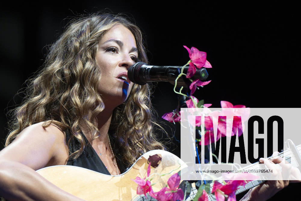 Singer Sofia Ellar performs during a concert at the Plaza de Espana in Madrid. Madrid Spain - ZUMAs197 20261017_aaa_s197_126