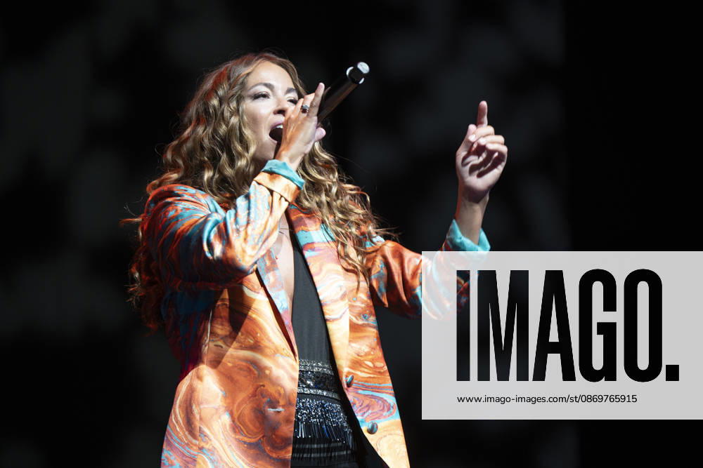 Singer Sofia Ellar performs during a concert at the Plaza de Espana in Madrid. Madrid Spain - ZUMAs197 20261017_aaa_s197_141