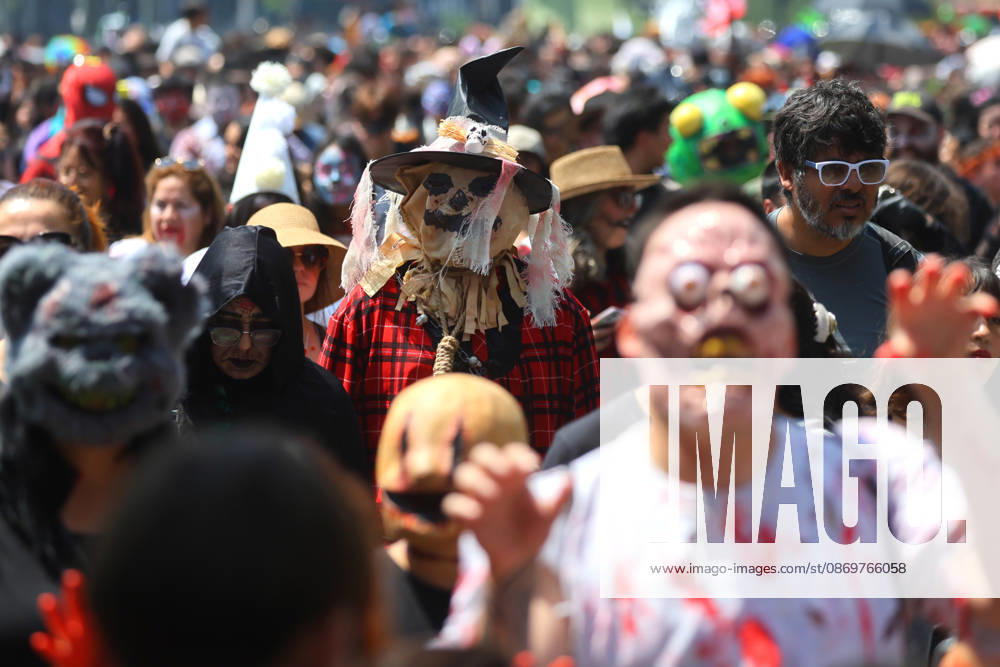 The 2026 Zombiewalk takes place in downtown Santiago. Jonnathan Oyarzun Aton Chile, Santiago, Chile Aton 1200393