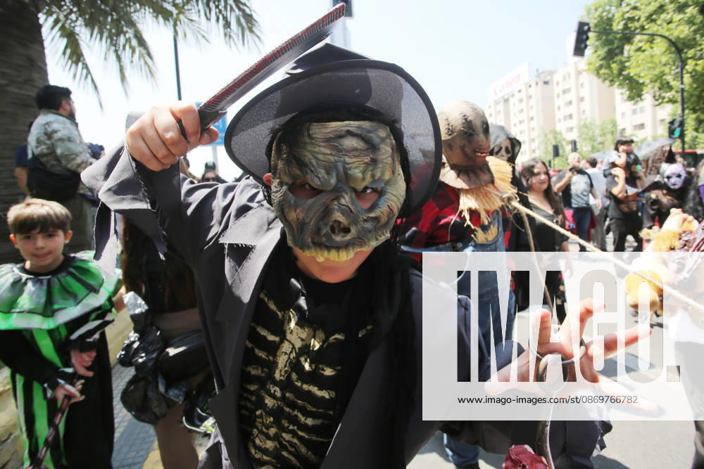 The 2026 Zombiewalk takes place in downtown Santiago. Jonnathan Oyarzun Aton Chile, Santiago, Chile Aton 1200443