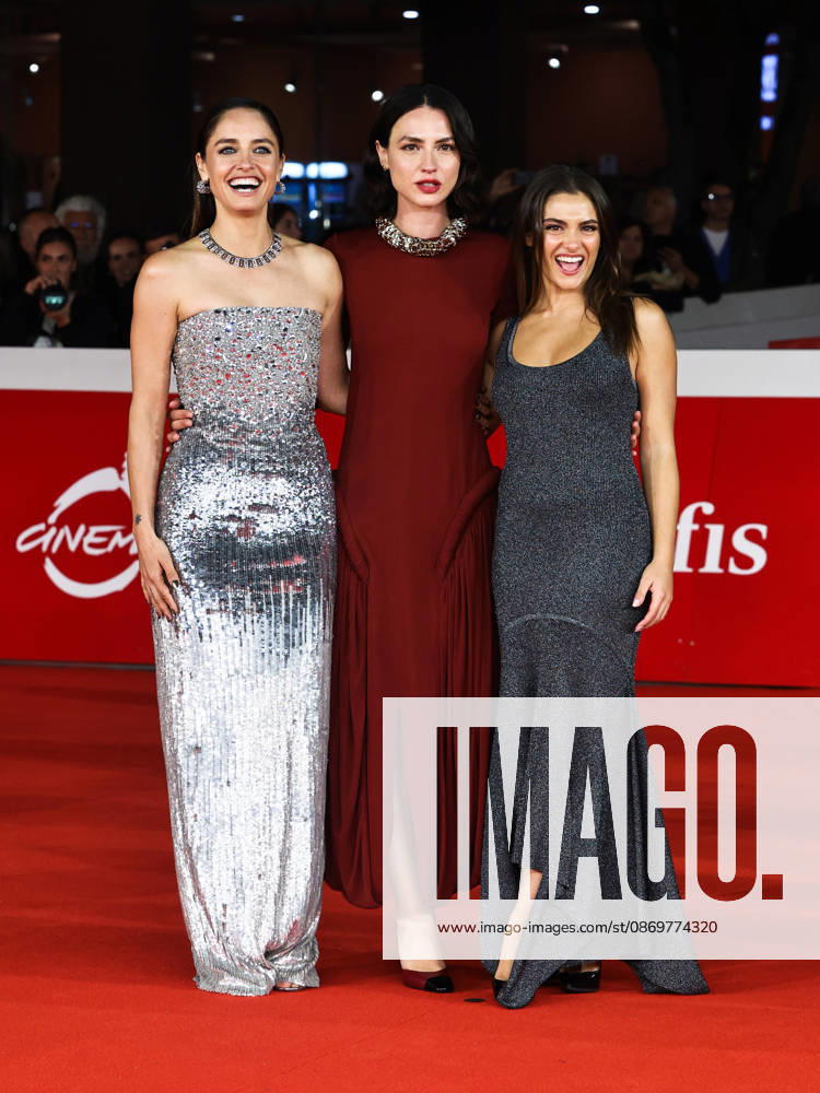 IPA89820625 - Rome Film Festival 2026. Evening 05 Red Carpet Screening of *CHIAROSCURO*. Pictured: Matilde Gioli, Romana Maggiora Vergano, Aurora Giovinazzo