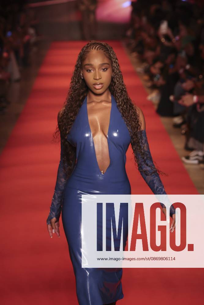 Normani walks the runway for Dendezeiro at SPFW N61. Sao Paulo (SP), 10 17 2026 Fashion SPFW N61 American singer, songwriter and dancer Normani, former member of the group Fifth Harmony, walks the runway for the Dendezeiro brand during the 61st edition of Sao Paulo Fashion Week, at the Pavilhao das Culturas Brasileiras (Pacubra), in Ibirapuera Park, Sao Paulo.(Foto: Leco Viana Thenews2 imago images) Normani walks the runway for Dendezeiro at SPFW N61.