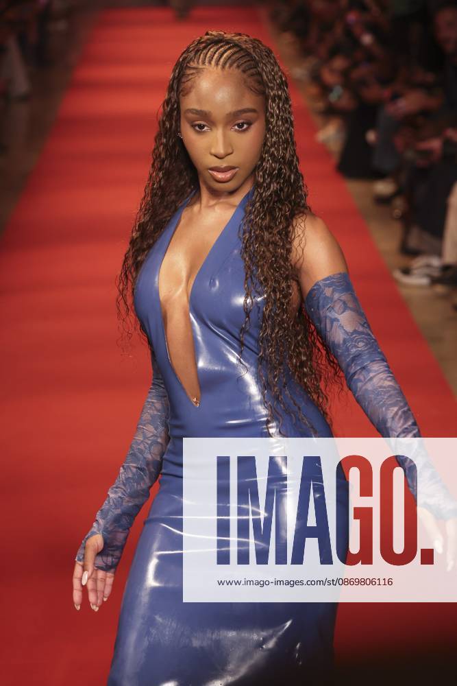 Normani walks the runway for Dendezeiro at SPFW N61. Sao Paulo (SP), 10 17 2026 Fashion SPFW N61 American singer, songwriter and dancer Normani, former member of the group Fifth Harmony, walks the runway for the Dendezeiro brand during the 61st edition of Sao Paulo Fashion Week, at the Pavilhao das Culturas Brasileiras (Pacubra), in Ibirapuera Park, Sao Paulo.(Foto: Leco Viana Thenews2 imago images) Normani walks the runway for Dendezeiro at SPFW N61.