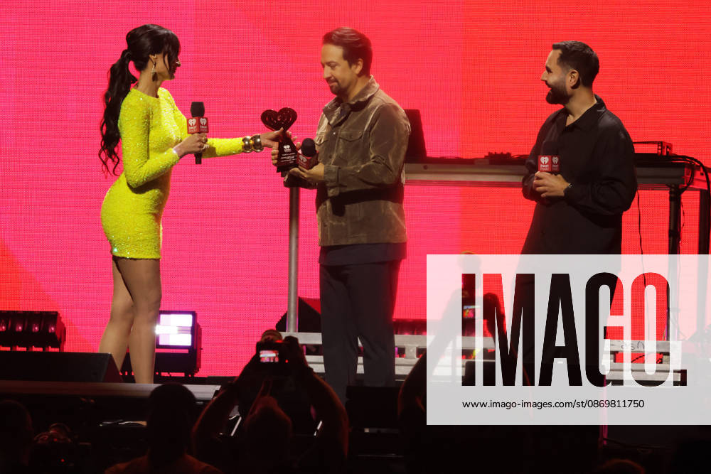 Lin-Manuel Miranda receives the 2026 iHeartRadio Corazon Latino Award during the iHeartRadio s Fiesta Latina 2026 at the Kaseya Center in Miami, Florida on Saturday, October 17, 2026 . Photo By Gary I Rothstein MIA20261017188 GARYxIxROTHSTEIN