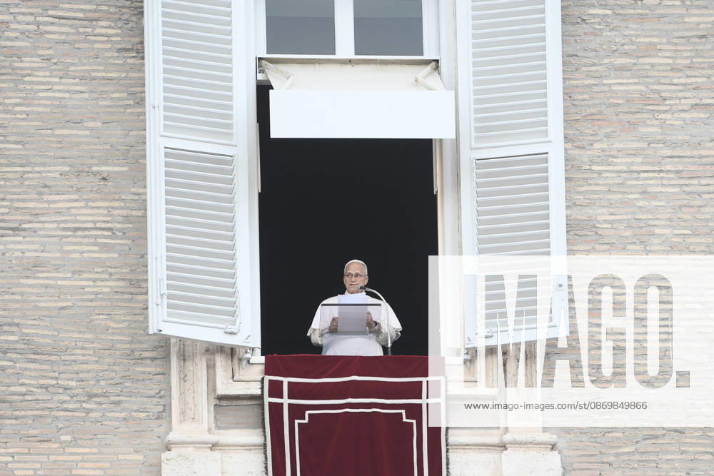 Pope Leo XIV leads Angelus prayer at Vatican VATICAN CITY, VATICAN - OCTOBER 18: Pope Leo XIV addresses worshippers from the window of the Apostolic Palace overlooking St. Peter s Square during the Sunday Angelus prayer in Vatican City, Vatican, on October 18, 2026. Isabella Bonotto Anadolu Vatican City Vatican. Editorial use only. Please get in touch for any other usage.